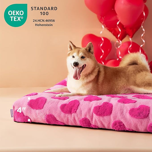 LE SURE Dog Beds Medium Size-Thick Shredded Chopped Foam Pet Bed Indoor Valentine's Day Gift for Pets, Washable Cute Modern Fuzzy Plush & Anti Slip Bottom,Lover Hearts