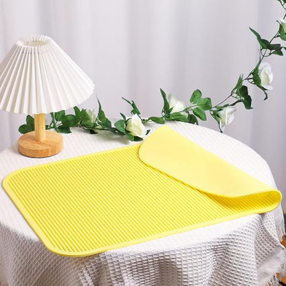 Pet Grooming Table Non-Slip Mat - Padded Mat for at-Home Grooming Dogs and Cats,Bathing Mat for Pets, Diameter：57cm/22.44inch (Yellow, 57cm/22.44inch)