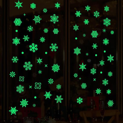 93PCS Glow in The Dark Snowflake Window Clings, Glass Window Snowflake Decals, Non-Adhesive Stickers, Static Stickers, Christmas Stickers for Children's Room Decoration Christmas Decoration