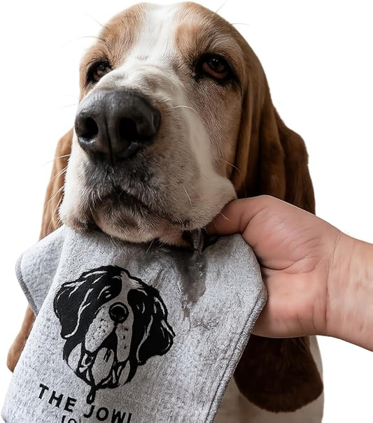Jowl Towel with Hook, Attaches to Leash for Large Dogs, 1PC