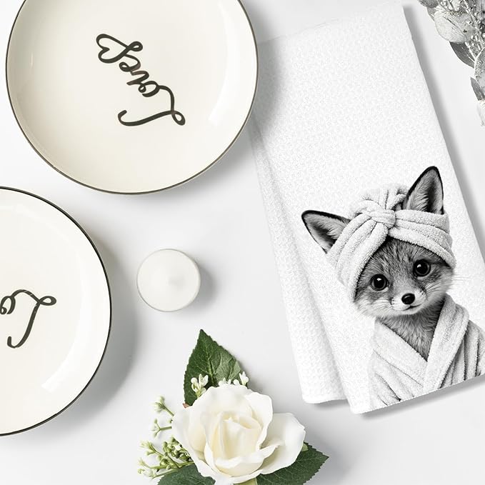 Funny Fox Bathroom Hand Towels, Fox Gifts for Women, Gifts for Animal Lovers, Black and White Farmhouse Wild Animal Decorative Hand Towels for Bathroom Decor, 16x24 Inch