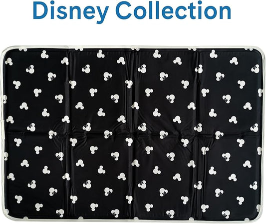 The Green Pet Shop Cool Pet Pad - Large, Disney’s Mickey & Minnie Mouse - Self-Cooling, Pressure Activated Mat for Dogs & Cats from 46-80 lbs - Non-Toxic Gel, No Water Needed