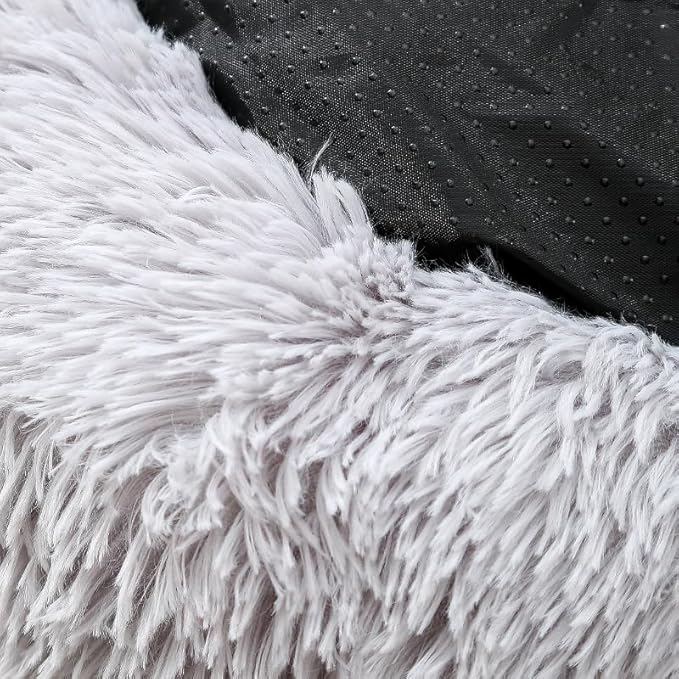 Fluffy Donut Cat Bed for Indoor Cats Kitten Bed Bunny Pillow Small Round Plush Calming Dog Bed Warm Cozy Pet Cushion for Cats Dogs Rabbits Under 3kg