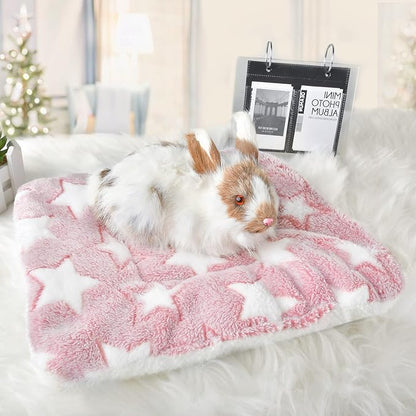 Small Animal Bed Mat, Soft & Warm, Suitable for Guinea Pig, Hamster, Rabbit, Rat and Bearded Dragon (XX-Large(19.7''x15.7''), Star Pink)