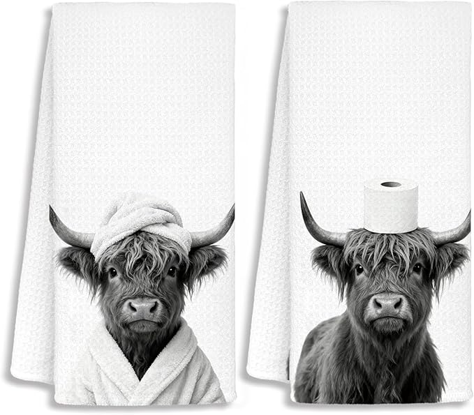 Funny Highland Cow Hand Towels, Highland Cow Bathroom Decor, Rustic Farmhouse Western Farm Animal Decorative Hand Towels for Bathroom Decor, 16x24 Inch Set of 2