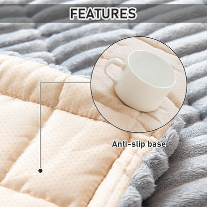 LiveGo Pet Couch Cover Dogs Washable Non-Slip Couch Protector Pet Friendly Dog Mat for Couches and Sofas (Light Gray, 90x160 cm / 35.4x63 in)