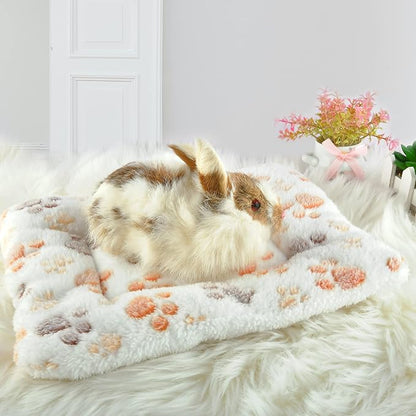 Small Animal Bed Mat, Soft & Warm, Suitable for Guinea Pig, Hamster, Rabbit, Rat and Bearded Dragon (X-Large(13.3''x9.4''), Footprint White)