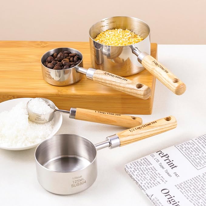 Stainless Steel Pet Food Scoop – Measuring Cup for Dogs & Cats, 304 Stainless Steel, with Precision Scale Markings (1/4Cup(60ml))