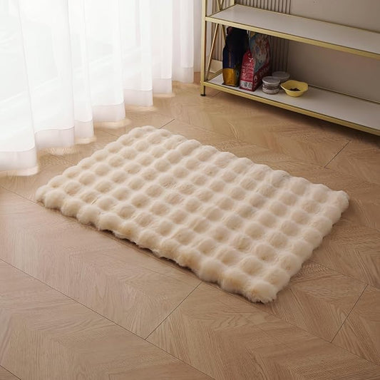 SHENGOCASE Pet Cushion Pad, Faux Fur Dog and Cat kneading Pillow, Cozy Bed Insert for Crate Pad Padding for Cage Kennel (23.6" x 35.4")