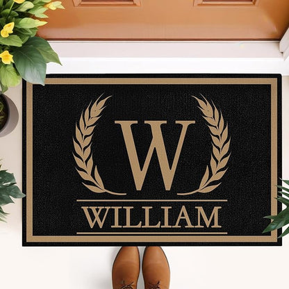 Custom Doormat with Family Name Elegant Personalized Entryway Door Mat Front Door Mat for Outdoor Decor Entrance Mat Customised Rug Christmas Housewarming Gift with Anti-Slip Backing
