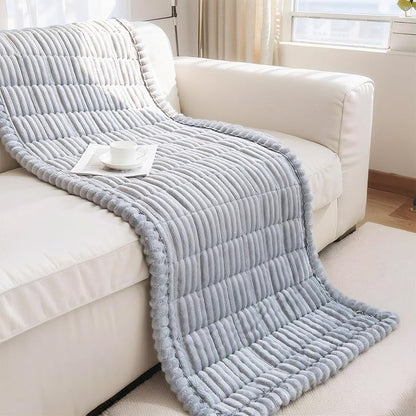 LiveGo Pet Couch Cover Dogs Washable Non-Slip Couch Protector Pet Friendly Dog Mat for Couches and Sofas (Light Gray, 90x160 cm / 35.4x63 in)