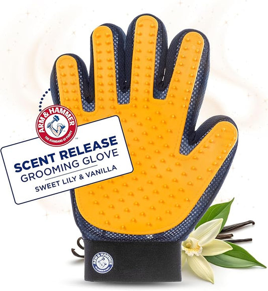 Arm & Hammer Deodorizing Dog Grooming Glove with Fragrance Transfer Technology – Scented Deshedding Dog Brush for Bathing, Pet Hair Removal Glove, Sweet Lily & Vanilla Scent