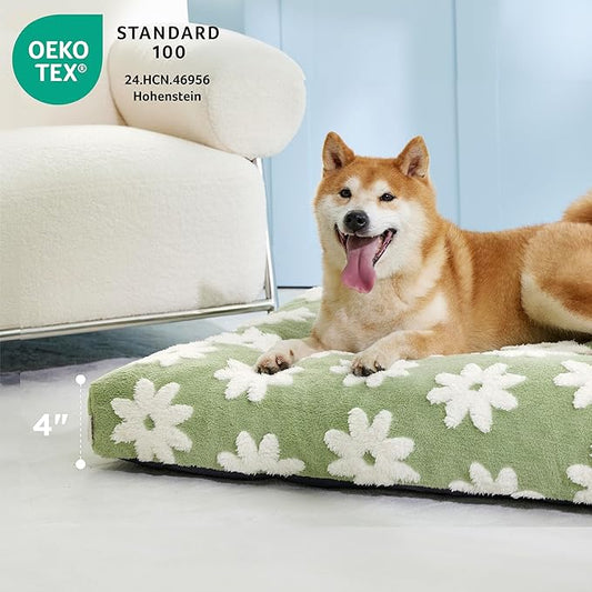 LE SURE XLarge Dog Bed-Thick Shredded Chopped Foam Pet Bed as Gift for Indoor with Removable Cover, Cute Modern Fuzzy Plush & Anti Slip Bottom, Green