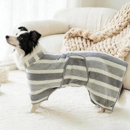 Microfibre Dog Bathrobe Towel Super-Absorbent Dog Towel with Adjustable Hood and Tummy StrapTowel Wrap Pet Drying Coat Suitable for Puppies/Medium to Large Dogs (L(25.59 * 25.98 * 39.37''))
