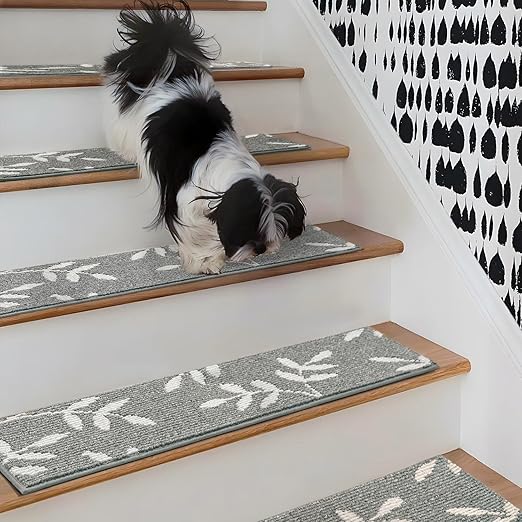 Carpet Stair Treads, Non-Slip Stair Treads for Wooden Steps Indoor, 30”x8” Stair Runner for Pets Non Skid Wood Staircase Step Treads Reusable, Set of 7, Grey