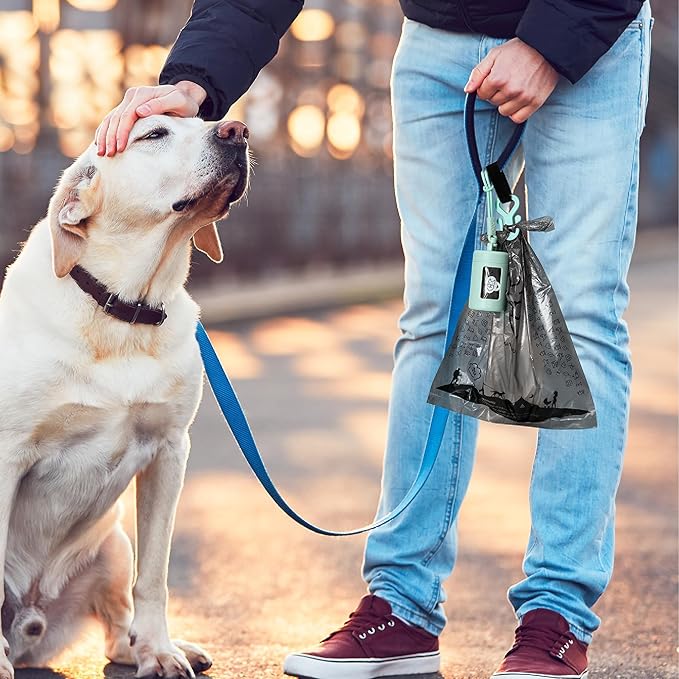 Retractable Dog Waste Bag Dispenser and Bag Holder Kit, Dog Poop Bag Dispenser, Retractable Waste Bag Dispenser, Lightweight Poop Bag Holder, Stretchy Strap Fits Any Dog Leash (Green)
