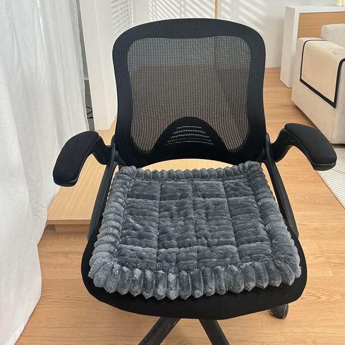 LiveGo Pet Couch Cover Dogs Washable Non-Slip Couch Protector Pet Friendly Dog Mat for Couches and Sofas (Dark Gray, 45x45 cm/17.7x17.7 in)