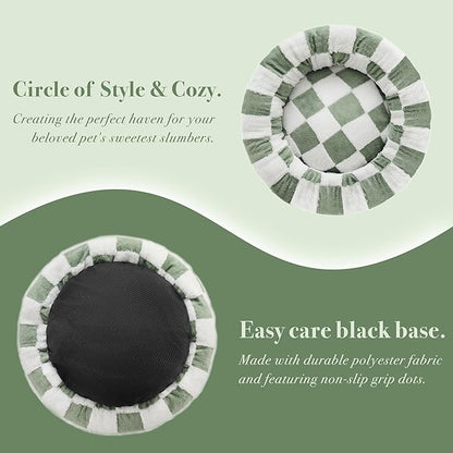 Checkered Cat Dog Bed, Cute Sage Green Retro Style Aesthetic Round Warming Pet Calming Beds for Small Dog and Cats, Plush Cozy Donut Beds Washable, 23" L x 23" W x 8" Th
