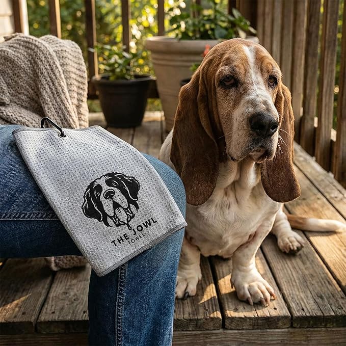 Jowl Towel with Hook, Attaches to Leash for Large Dogs, 1PC