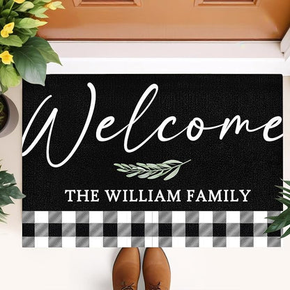 Custom Doormat with Family Name Sample Personalized Entryway Door Mat Front Door Mat for Outdoor Decor Entrance Mat Customised Rug Christmas Housewarming Gift with Anti-Slip Backing