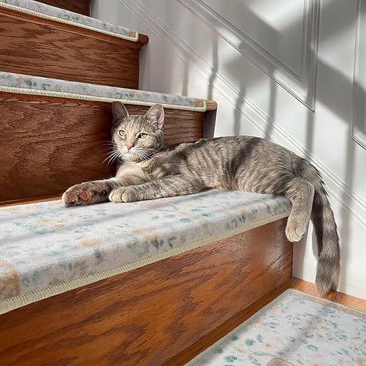 RORA Bullnose Carpet Stair Treads Non-Slip Stair Treads for Wooden Steps,Washable Stair Carpet,Floral Stair Rugs,Runner Indoor Stair Mats for Pets Elder,2pcs,29.5 ''x9.5 ”x1.5 '',Beige