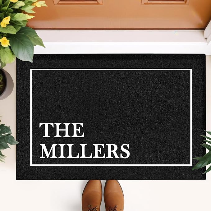 Custom Doormat with Family Name Personalized Entryway Door Mat Front Door Mat for Outdoor Decor Entrance Mat Customised Rug Christmas Housewarming Gift with Anti-Slip Backing