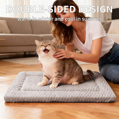 Dog Bed Mat,Reversible & Ultra Soft Kennel Pad-Machine Washable Pet Bed for Dogs & Cats-All-Weather Crate Liner for Crates,Carriers & Travel (Light Gray, 18" L x 14" W x 1.5" Th)
