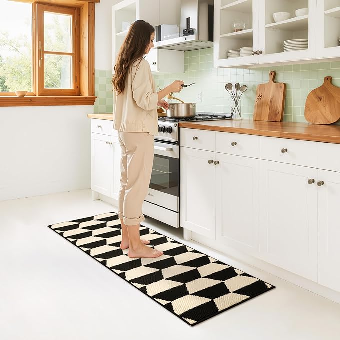 GRANNY SAYS Kitchen Rugs 2 Piece Non Skid Washable Absorbent Resist Dirt Kitchen Mats for Floor, Comfort Standing Mats Front of Sink Rugs Durable Polypropylene 47" x 20" + 32" x 20", Black
