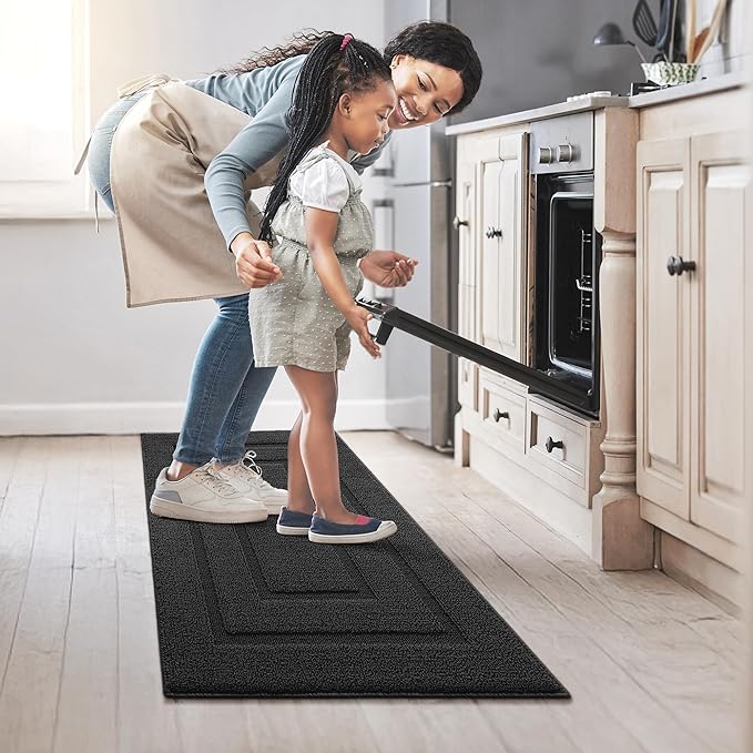 GRANNY SAYS Kitchen Mats for Floor, 47 x 20, Kitchen Rugs Non Slip Washable, Thick Floor mats for Kitchen, Laundry, Kitchen Carpet Non Skid, Black