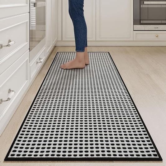 Long Kitchen Runner Rugs Kitchen Mat Non Slip Washable, Super Absorbent Soft Chenille Braided Kitchen Mats for Floor, Rubber Backing Kitchen Floor Sink Standing Mat, Easy Clean, Black 24"x71"