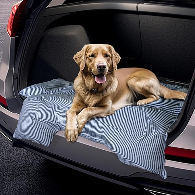 Johnear Dog Car Seat for Medium Large Dogs Under 100lbs Pet Travel Booster Seat with Detachable Waterproof Oxford Pad Bed Sofa for Car Back Seat Cushion with Safety Leash with 2 Pockets