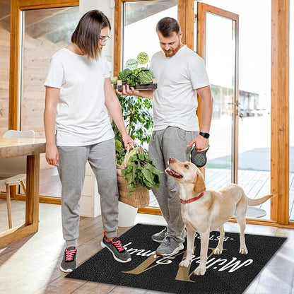 Custom Doormat with Family Name Year Personalized Entryway Door Mat Front Door Mat for Outdoor Decor Entrance Mat Customised Rug Christmas Housewarming Gift with Anti-Slip Backing