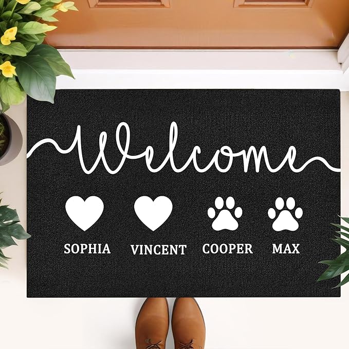 Custom Doormat with Name Pets Personalized Entryway Door Mat Front Door Mat for Outdoor Decor Entrance Mat Customised Rug Christmas Housewarming Gift with Anti-Slip Backing