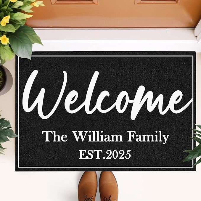 Custom Doormat with Family Name Personalized Welcome Entryway Door Mat Front Door Mat for Outdoor Decor Entrance Mat Customised Rug Christmas Housewarming Gift with Anti-Slip Backing