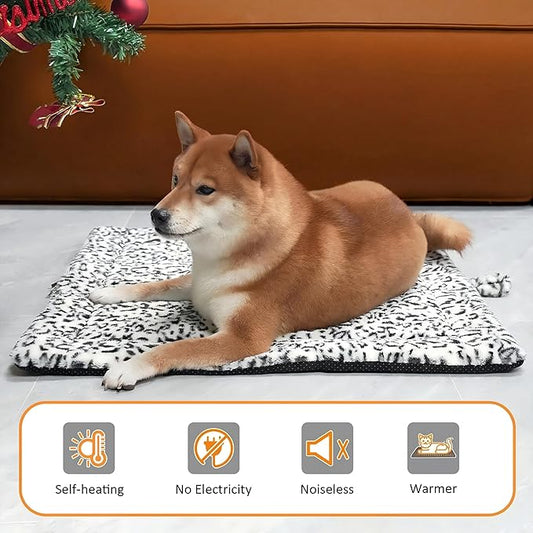 Self Warming Cat Pad for Cats and Dogs, Non Electric Thermal Pet Mat, Washable Soft Sleeping Mat with Non Slip Backing, Indoor & Sheltered Outdoor Use, 30 x 24 in, Black/White