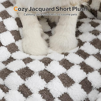 JOEJOY Dog Beds for Small Dogs -Cute Cat Beds for Indoor Cats Calming Pet Beds, Rectangle Orthopedic Cuddle Puppy Bed with Jacquard Shaggy Plush & Anti Slip Bottom, 20x19x6inches, Cofffee