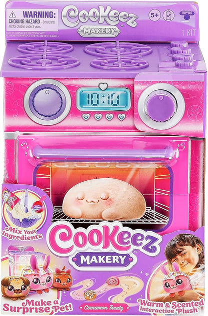 Cookeez Makery Cinnamon Treatz Oven – Interactive Bake & Reveal Oven Playset with Mystery Scented Plush (Cinnamon Pooch, Fondant Feline, or Strawberry Swirl), Mixing Tools, Dough, & Accessories, 5+