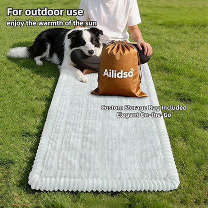 Dog Car Seat Cover, Pet Couch Covers for Car and Sofa, Non-Slip Backseat Pet Bed Mat, Machine Washable, Soft Plush Travel Seat Protector with Portable Storage Bag (White,23.6''×82'')